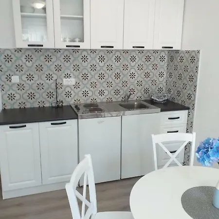 Antony ドルヴェニク